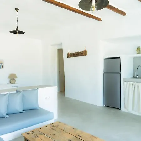 Thavma House *